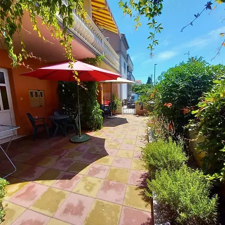 Josipa Biograd Na Moru