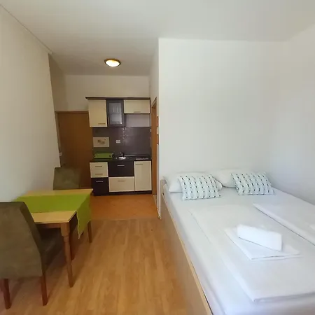 Josipa * Biograd Na Moru